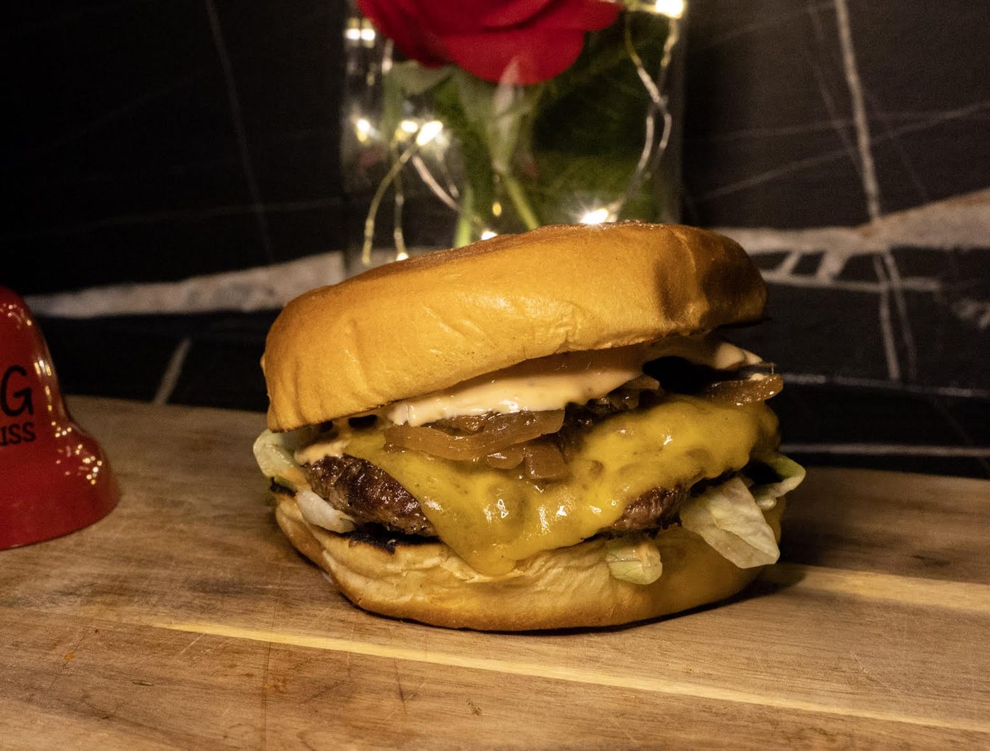 Le Smasher — double steak smashed, cheddar maturé